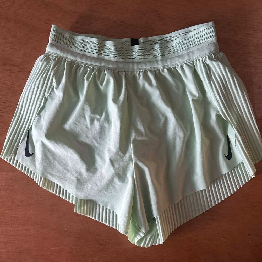 Nike Women's AeroSwift Running Shorts Size Small